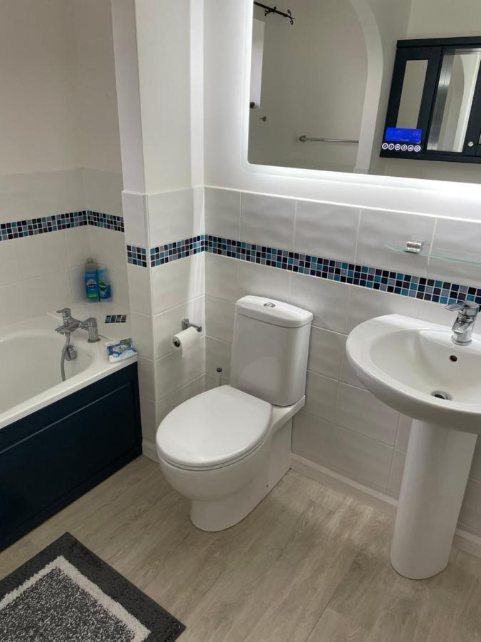 אילי Executive Home With Plenty Of Room מראה חיצוני תמונה